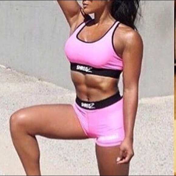 SET SHREDZ Pink Sports Bra and Matching Shorts!! - Picture 2 of 3